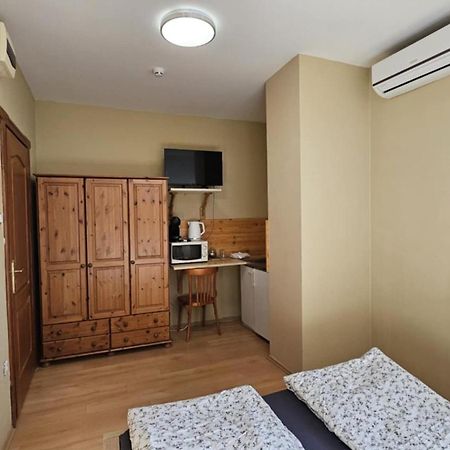 Hajdúszoboszló Rozsakert Apartmanhaz מראה חיצוני תמונה