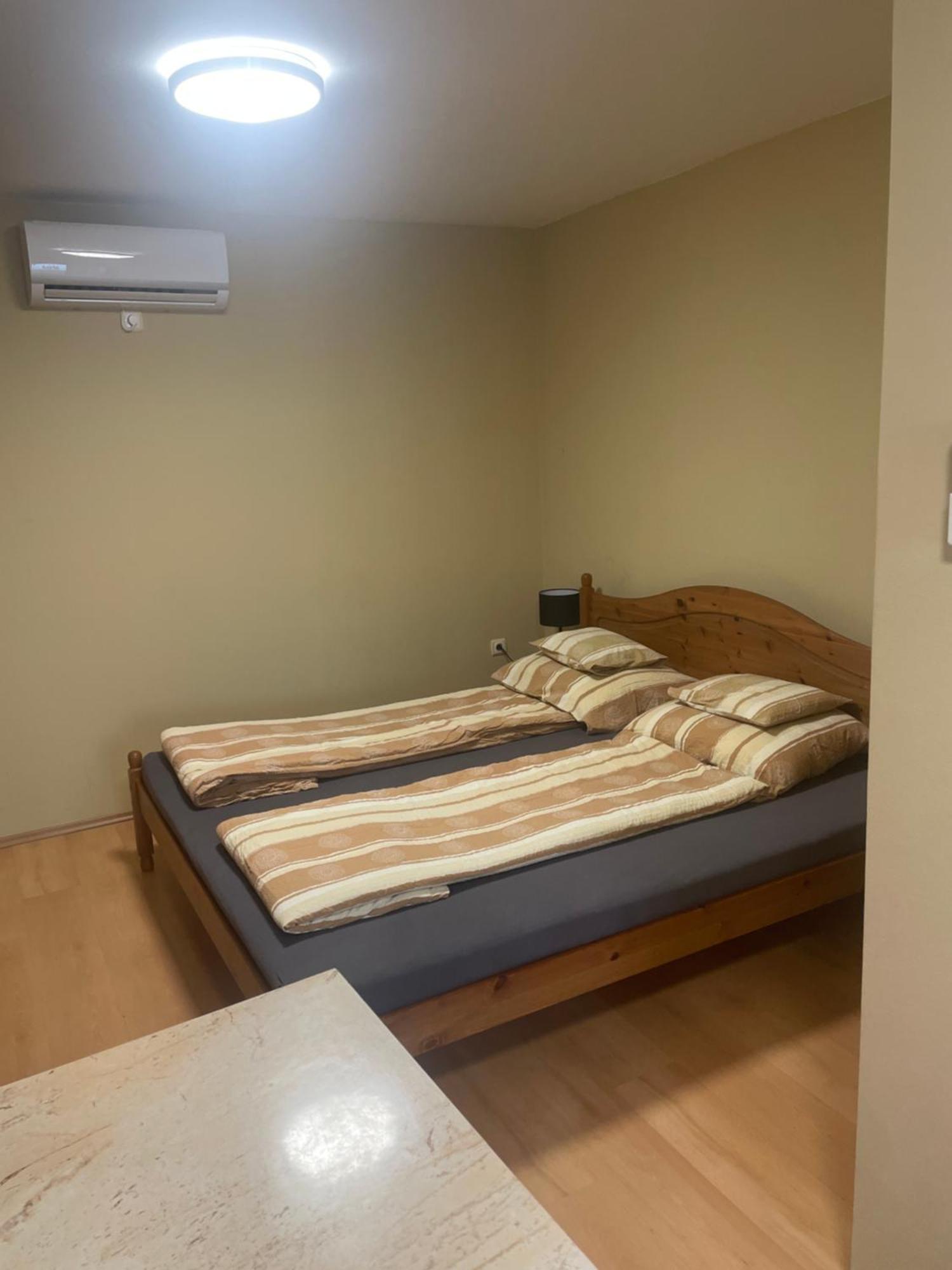 Hajdúszoboszló Rozsakert Apartmanhaz מראה חיצוני תמונה