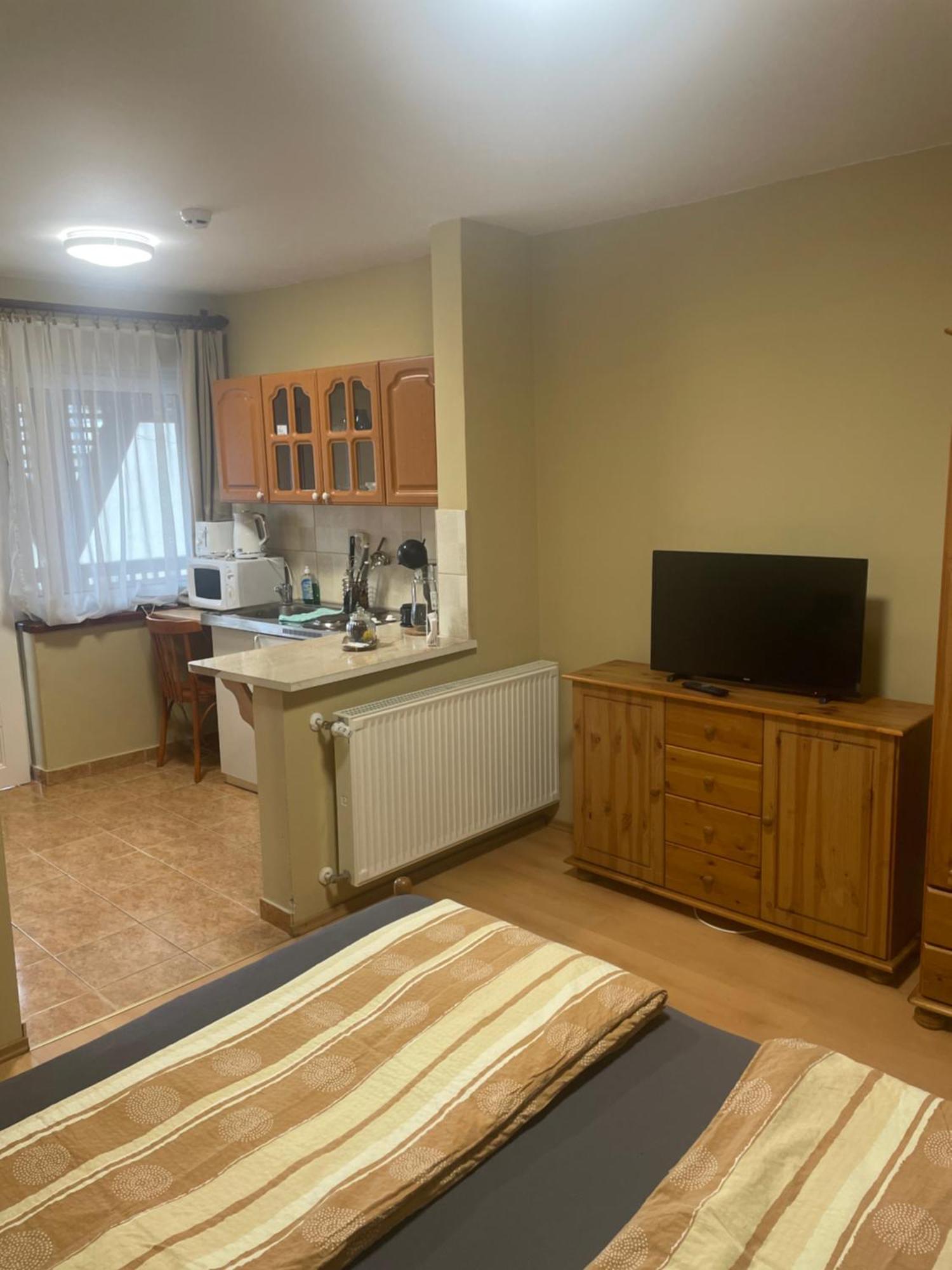 Hajdúszoboszló Rozsakert Apartmanhaz מראה חיצוני תמונה